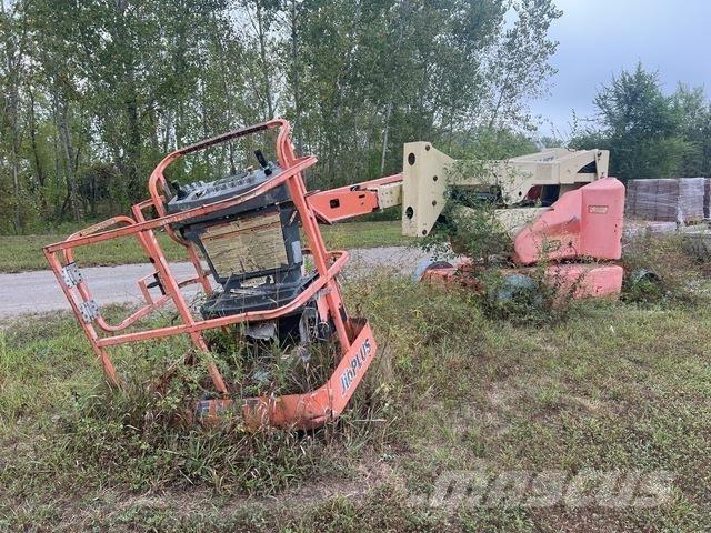 JLG E400AJPN Iseliikuvad poomtõstukid