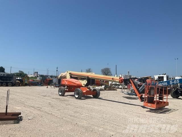 JLG E600JP Iseliikuvad poomtõstukid