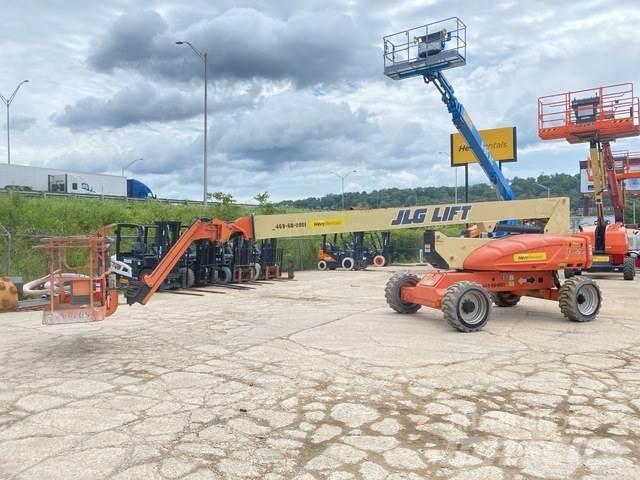 JLG E600JP Iseliikuvad poomtõstukid