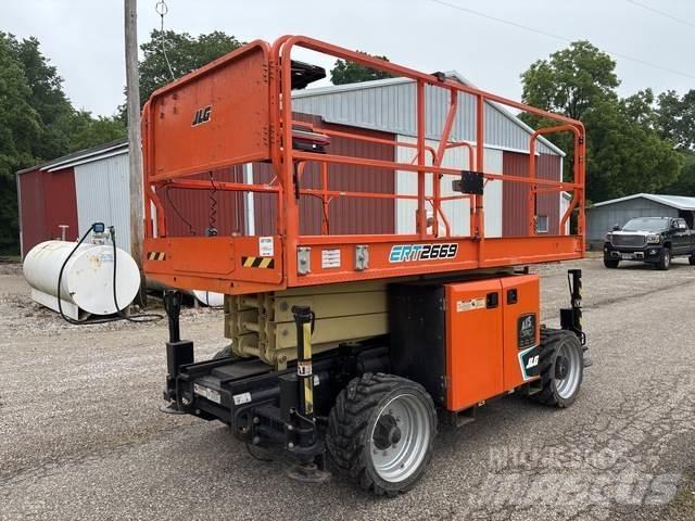 JLG ERT2669 Käärtõstukid