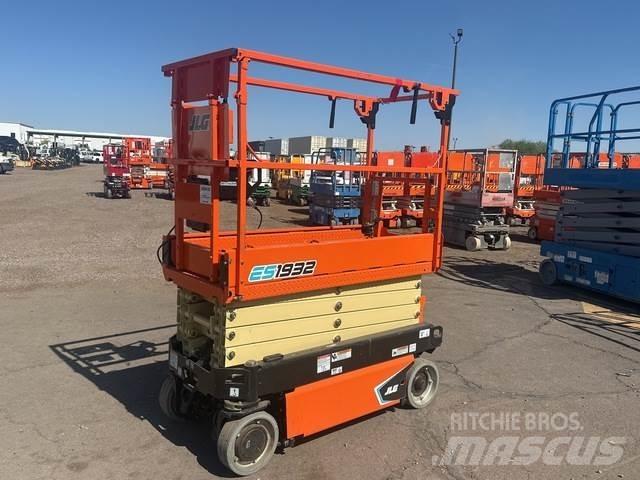 JLG ES1932 Käärtõstukid
