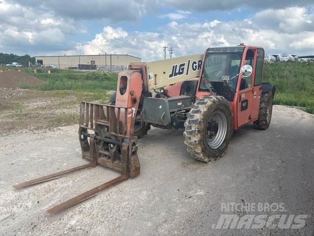 JLG G6-42A Teleskooplaadurid