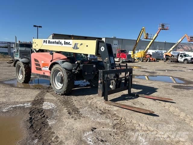 JLG G9-43A Teleskooplaadurid