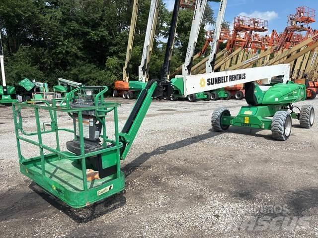 JLG M600JP Iseliikuvad poomtõstukid