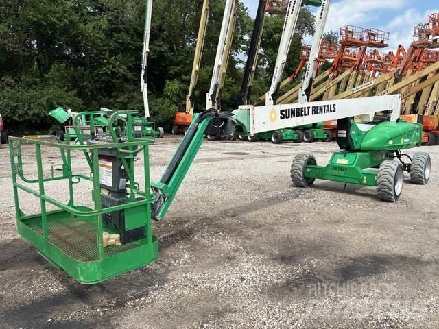 JLG M600JP Iseliikuvad poomtõstukid