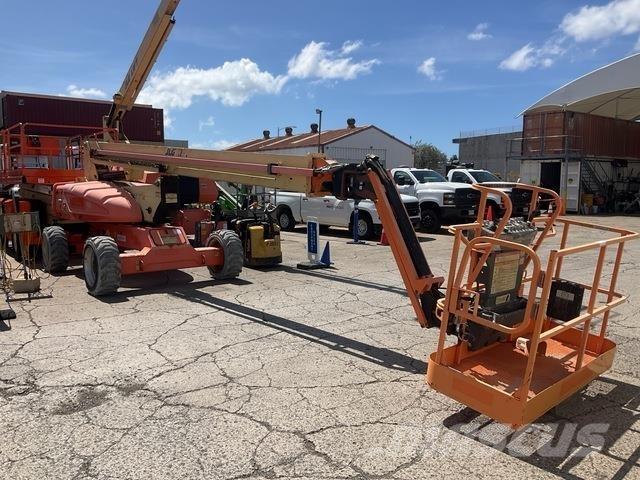 JLG M600JP Teleskoop poomtõstukid