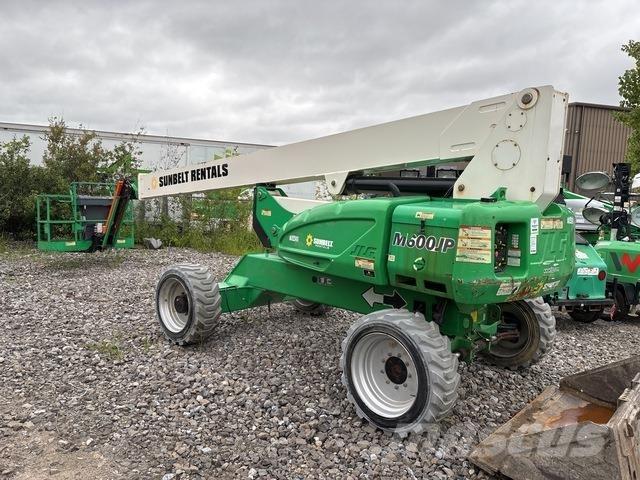 JLG M600JP Teleskoop poomtõstukid