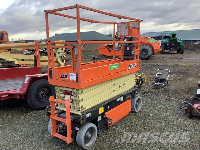 JLG R2632 Käärtõstukid