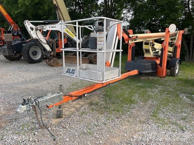 JLG T500J Järelveetavad korvtõstukid