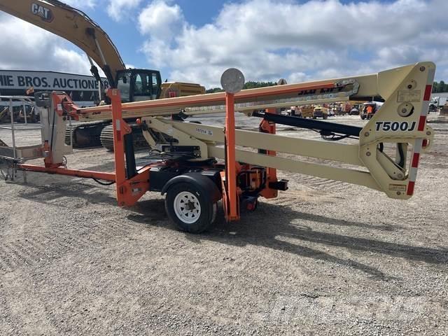 JLG T500J Järelveetavad korvtõstukid