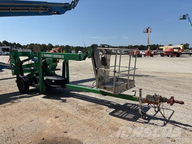 JLG T500J Järelveetavad korvtõstukid