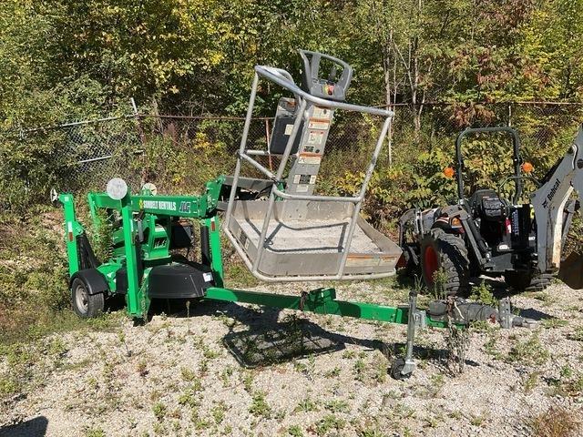 JLG T500J Järelveetavad korvtõstukid