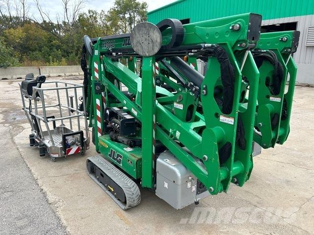 JLG X430AJ Iseliikuvad poomtõstukid