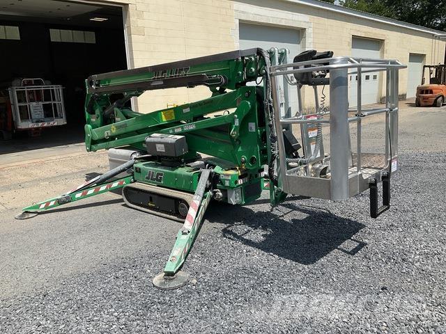 JLG X600AJ Iseliikuvad poomtõstukid