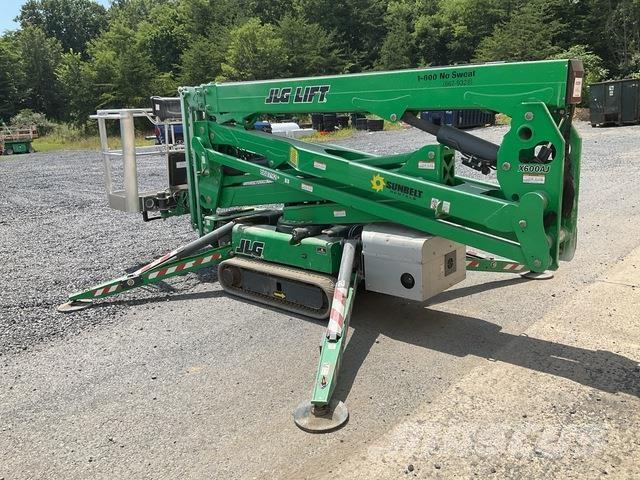 JLG X600AJ Iseliikuvad poomtõstukid