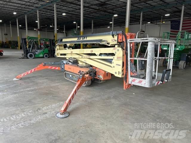 JLG X700AJ Iseliikuvad poomtõstukid