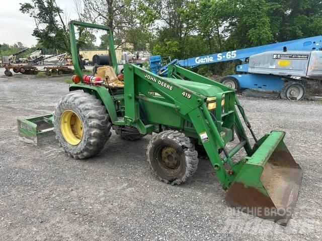 John Deere  Kompakttraktorid