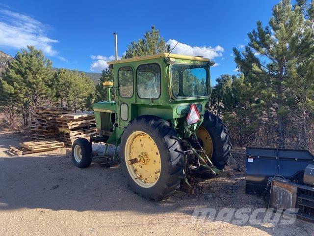 John Deere  Traktorid