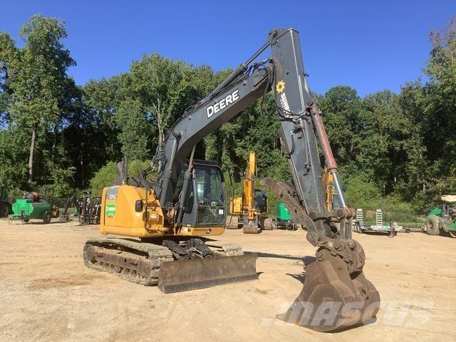 John Deere 135G Roomikekskavaatorid