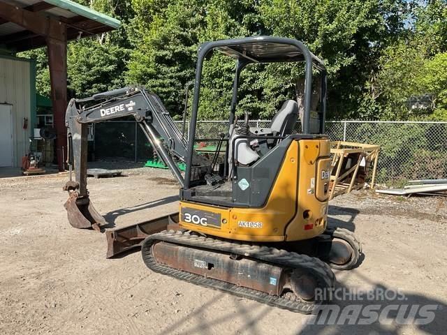 John Deere 30G Roomikekskavaatorid