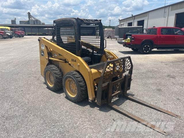 John Deere 313 Kompaktlaadurid