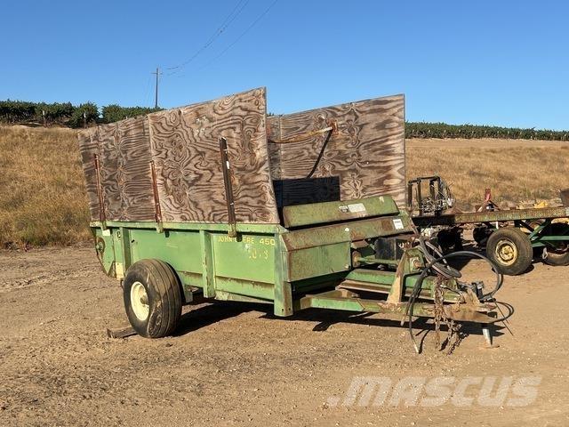 John Deere 450 Sõnnikulaoturid
