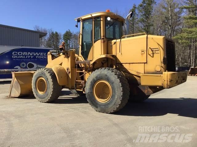 John Deere 624 Rataslaadurid