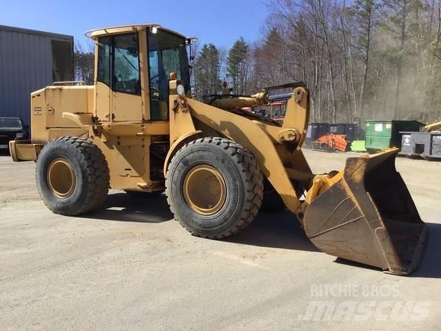 John Deere 624 Rataslaadurid