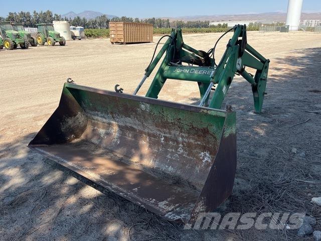 John Deere 640 Muu