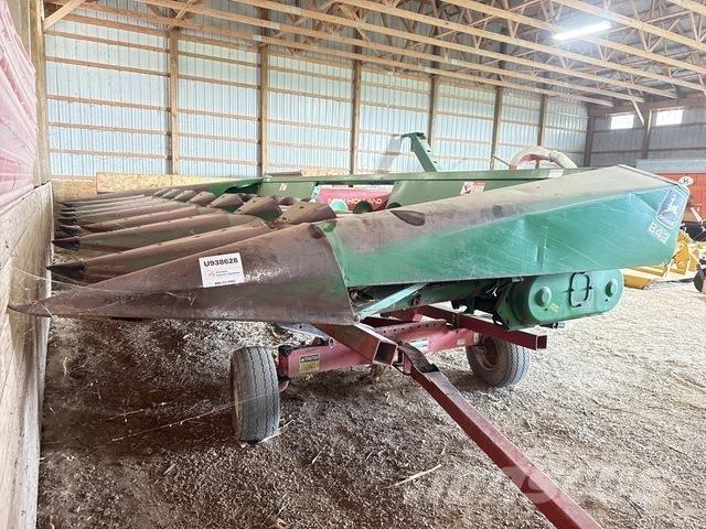 John Deere 843 Muu
