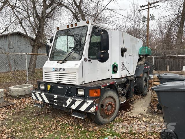 Johnston  Tänavapuhastusveokid