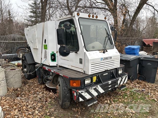 Johnston  Tänavapuhastusveokid