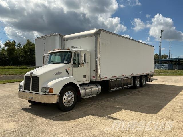 Kenworth T300 Furgoonautod