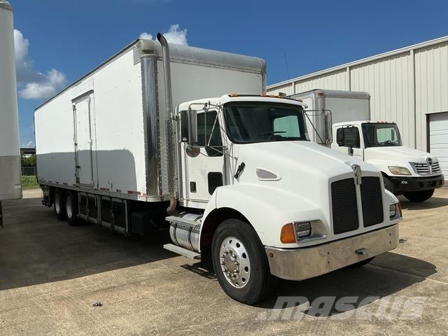 Kenworth T300 Furgoonautod