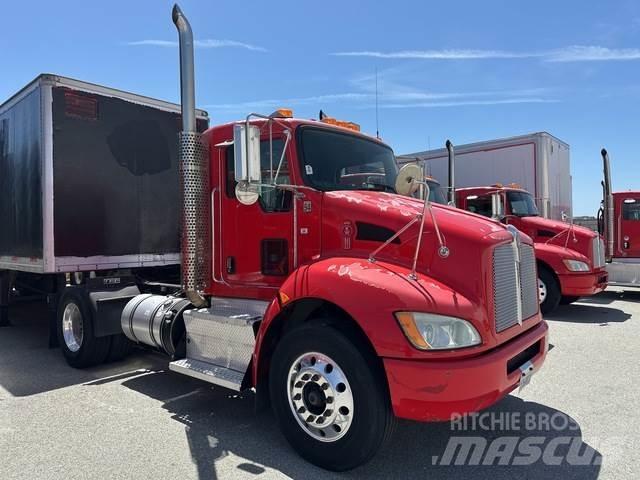 Kenworth T370 Sadulveokid