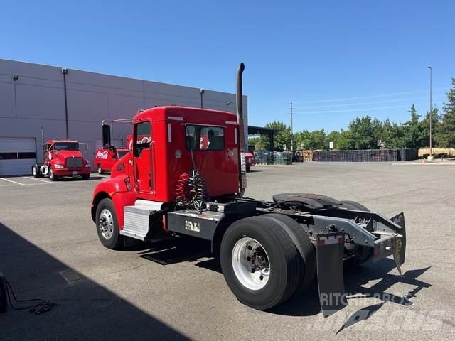 Kenworth T370 Sadulveokid