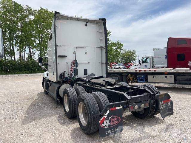 Kenworth T680 Sadulveokid