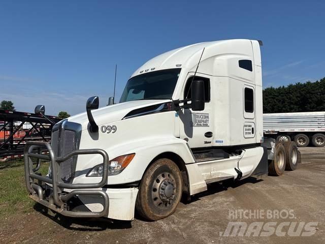 Kenworth T680 Sadulveokid