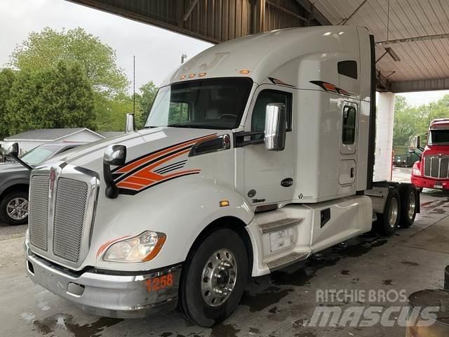 Kenworth T680 Sadulveokid