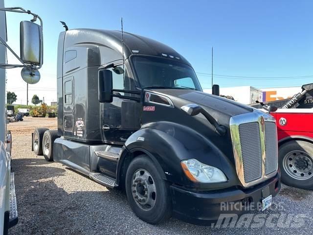 Kenworth T680 Sadulveokid