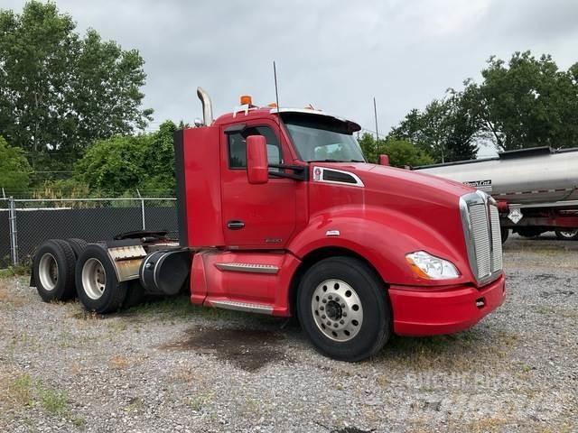 Kenworth T680 Sadulveokid