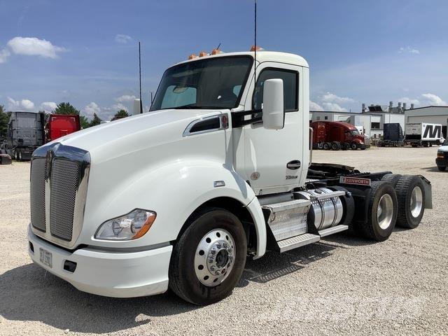 Kenworth T680 Sadulveokid