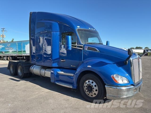 Kenworth T680 Sadulveokid