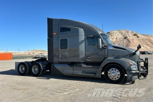 Kenworth T680 Sadulveokid