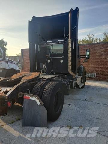 Kenworth T680 Sadulveokid