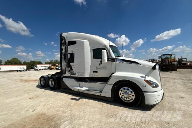 Kenworth T680 Sadulveokid