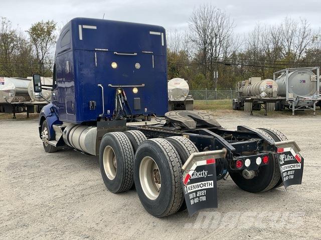 Kenworth T680 Sadulveokid