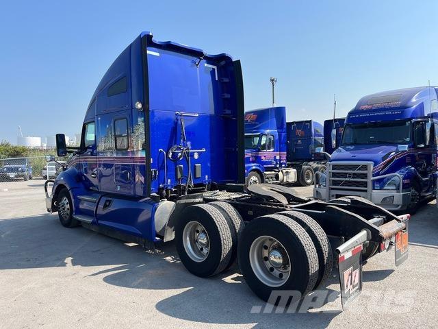 Kenworth T680 Sadulveokid