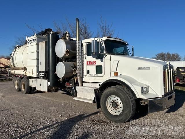 Kenworth T800 Roomikekskavaatorid