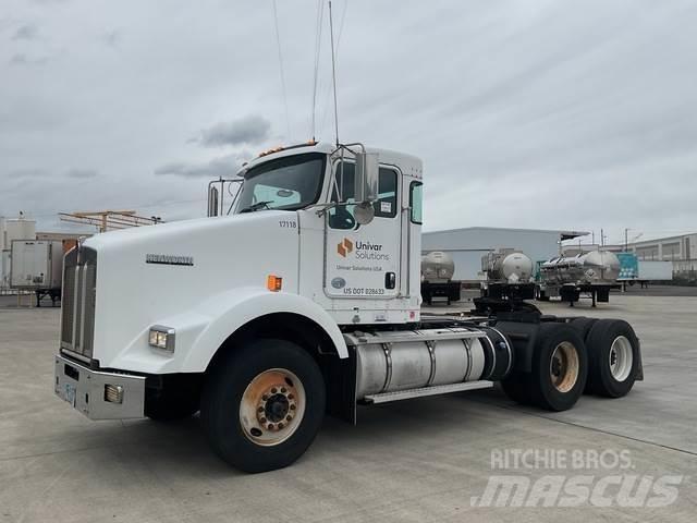 Kenworth T800 Sadulveokid